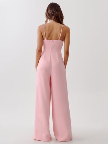 Chancery Jumpsuit in Pink: zadná strana