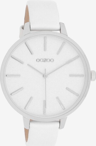 OOZOO Analog Watch in White: front