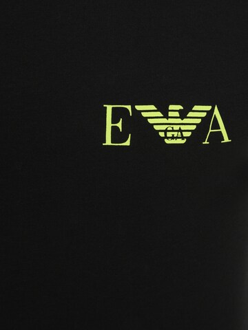 Tricou de la Emporio Armani pe negru