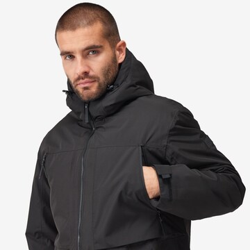 REGATTA Funktionsjacke 'Larrick' in Schwarz