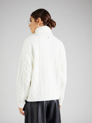GUESS Sweter 'Jen' w kolorze biały
