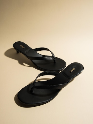 Estro - Sandalias con hebilla '203-24105-33' en negro