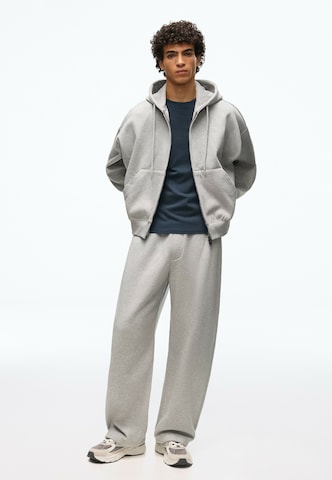 Giacca di felpa di Bershka in grigio
