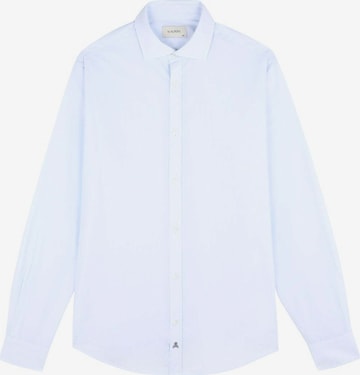 Coupe regular Chemise 'Fancy' Scalpers en bleu : devant