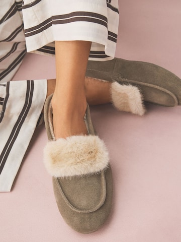Mocassin Next en gris