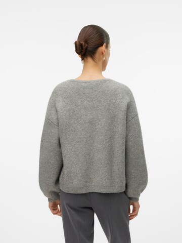 VERO MODA Cardigan 'Bow' i grå
