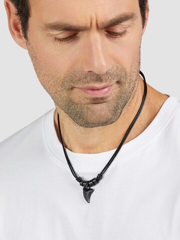 s.Oliver Necklace 'Haifischzahn' in Black: front