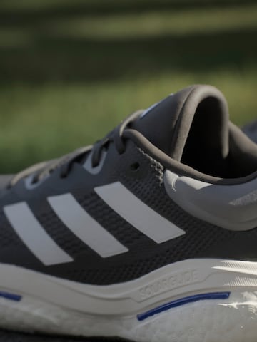 Chaussure de course 'Solarglide 6' ADIDAS PERFORMANCE en gris