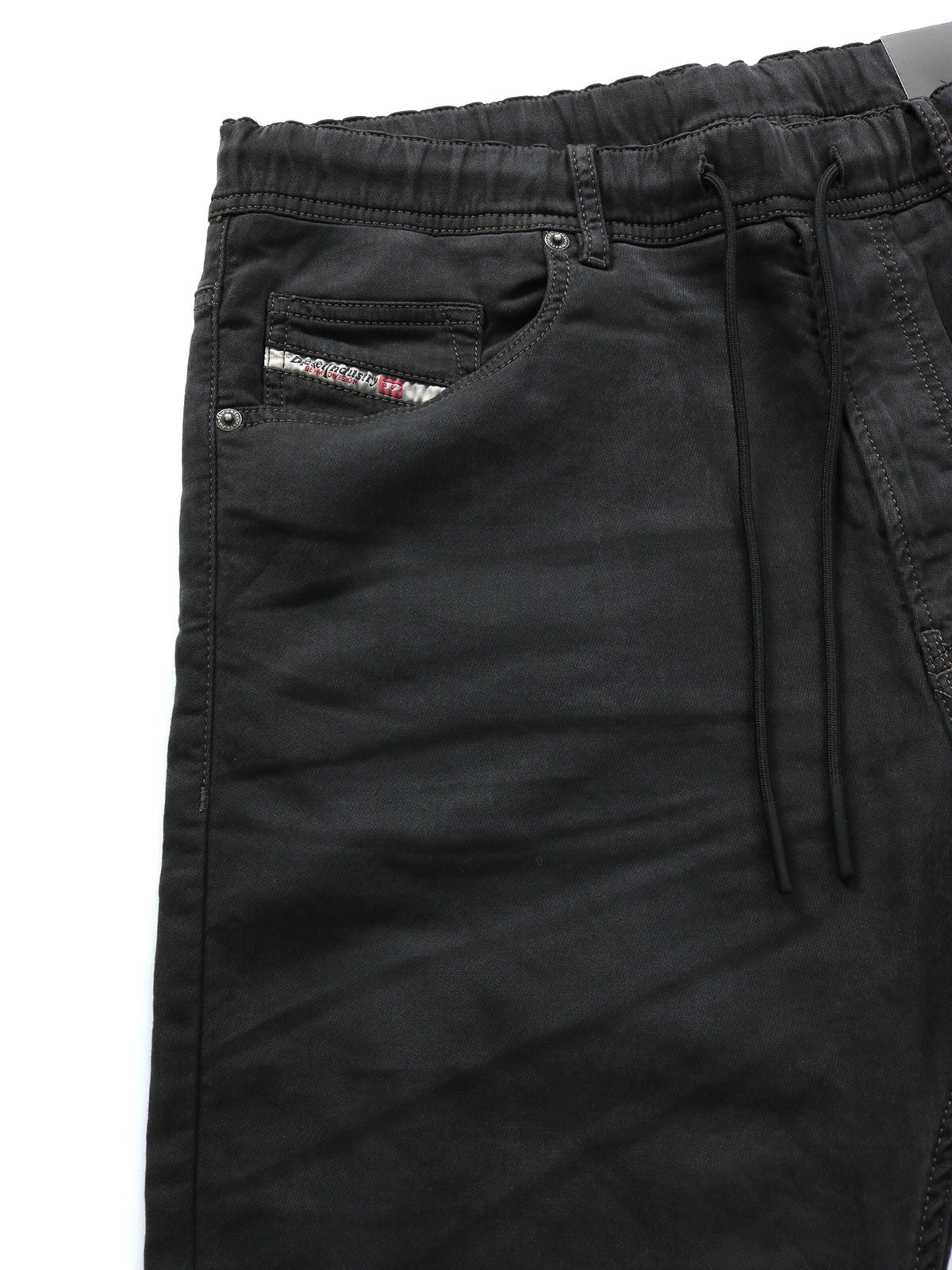 Tapered Jeans 'NARROT Light & Superstretch JoggJeans' di DIESEL in nero