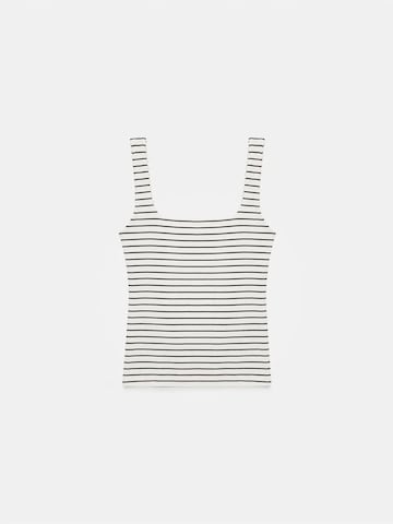 Dilvin - Blusa em branco: frente