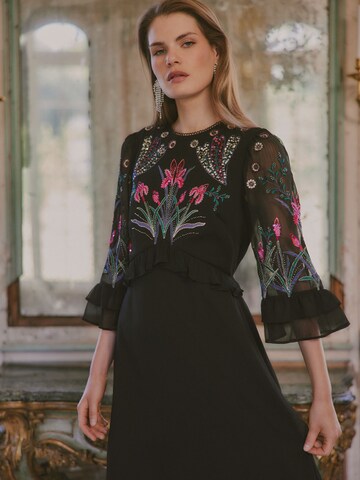 Robe love & roses en noir