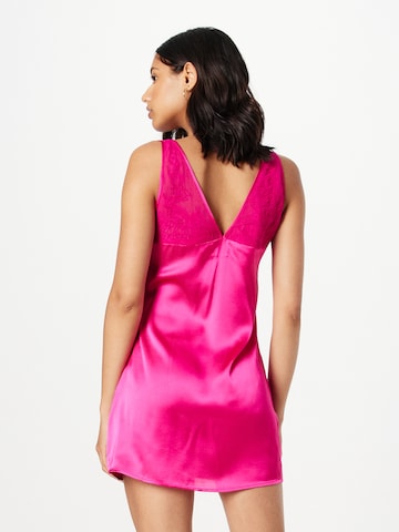 Nasty Gal Kleid in Pink