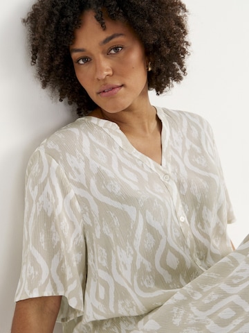 Cellbes of Sweden Kleid aus Krepp in Beige
