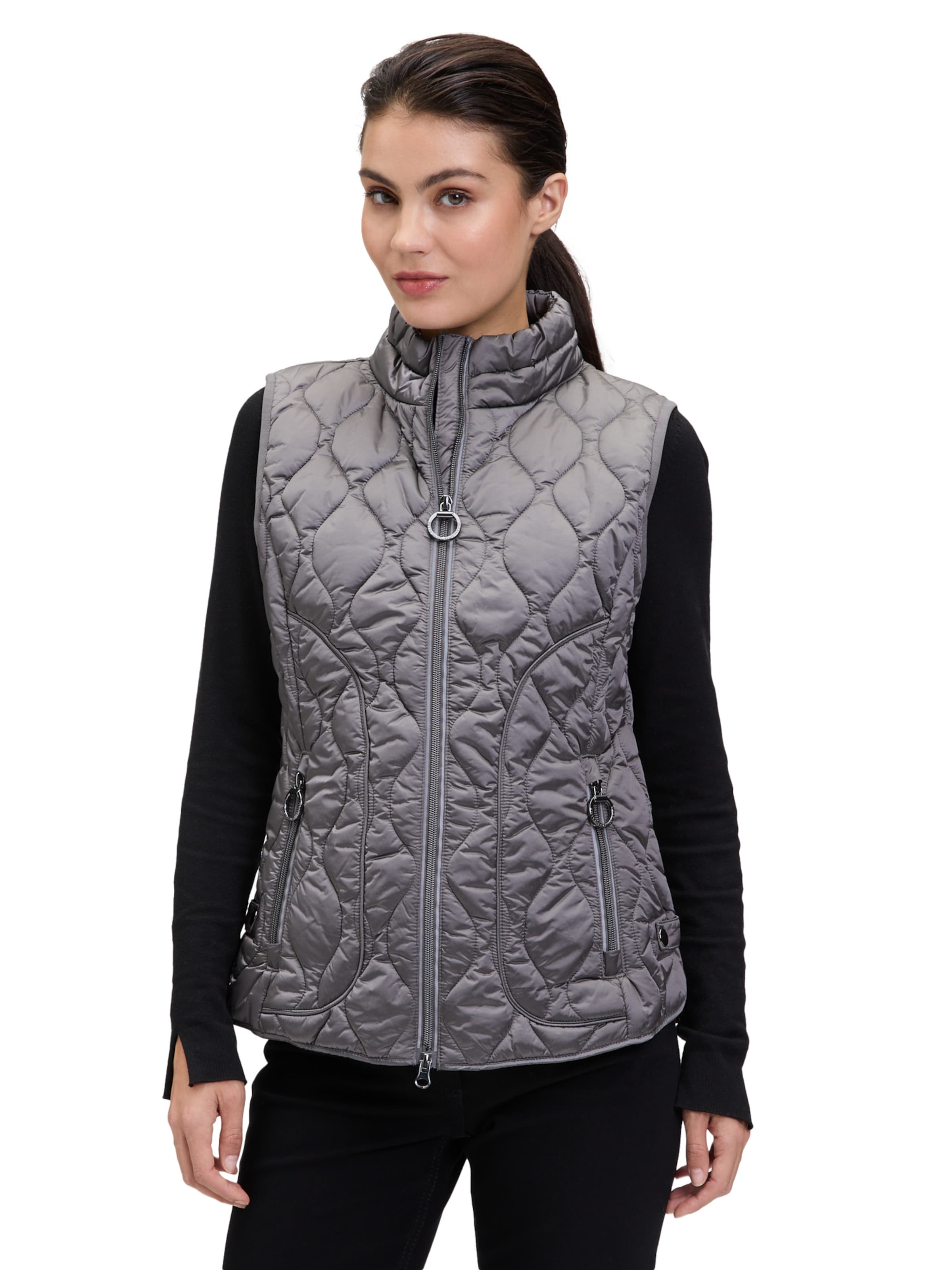 Betty Barclay Vest in Grey: front