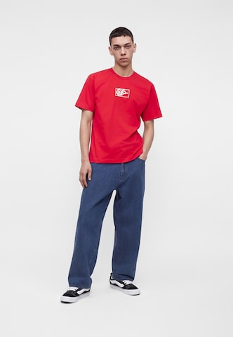 VANS T-shirt i röd