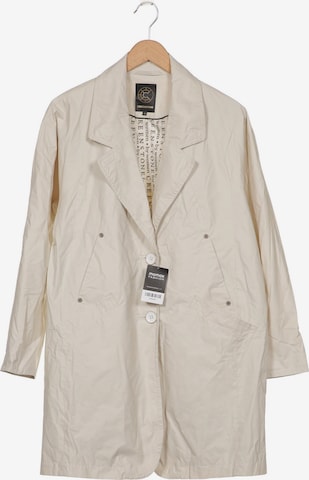 Creenstone Jacket & Coat in XL in White: front