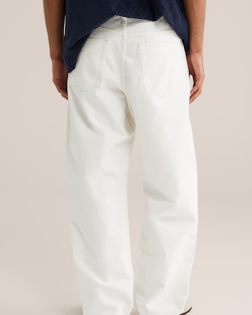 WE Fashion - Barrel Vaquero en blanco