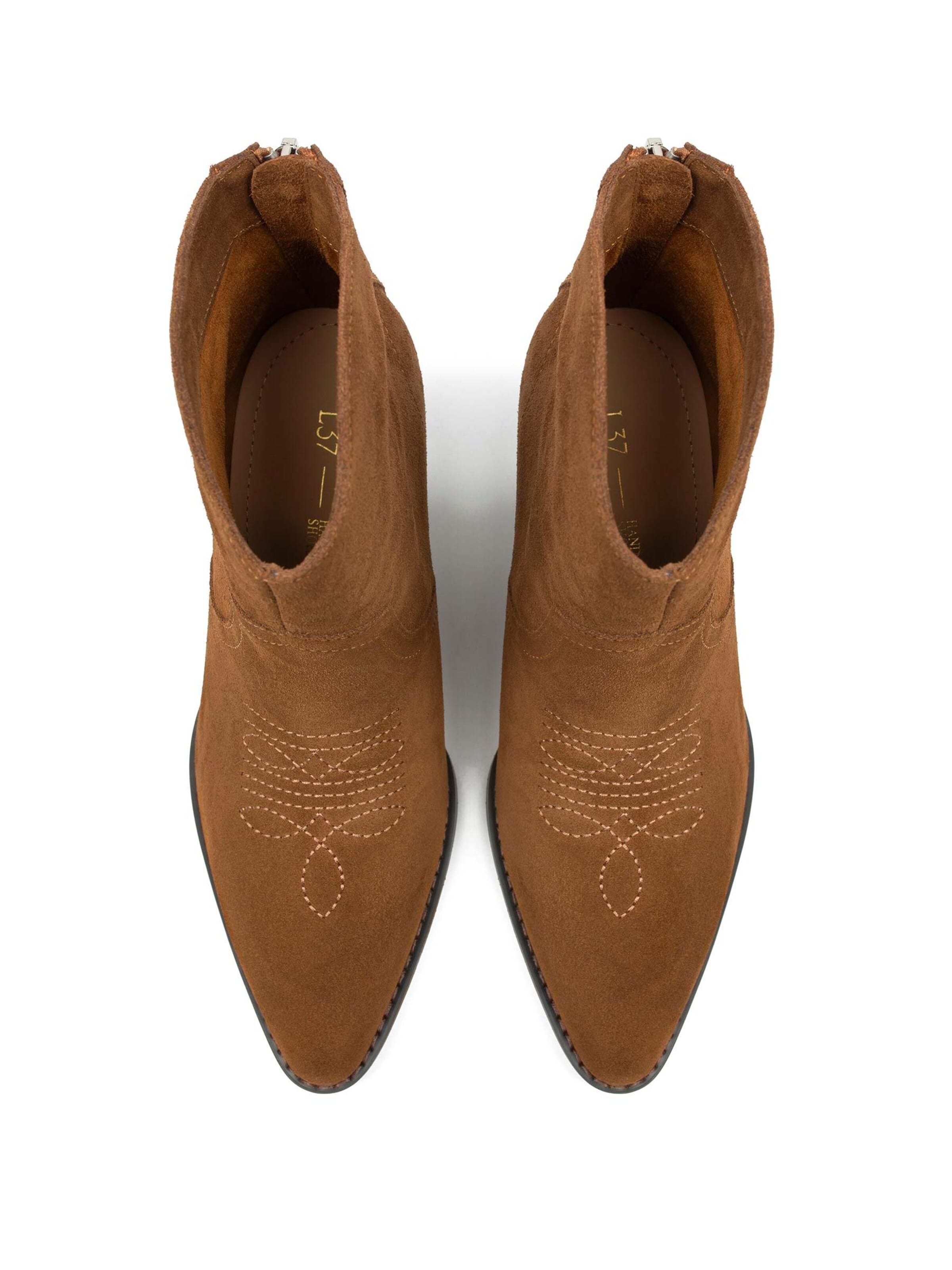 L37 HANDMADE SHOES - Botas pelo tornozelo em bege: frente