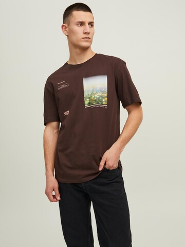 T-Shirt 'FIREFLY' JACK & JONES en marron : devant