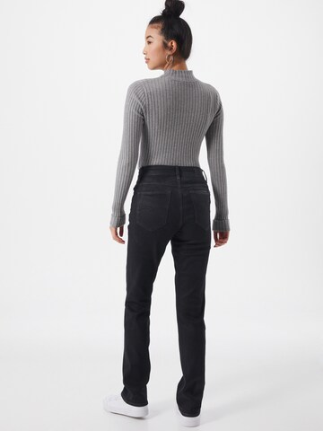 Regular Jeans 'Noxer' de la G-Star RAW pe negru