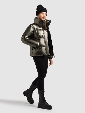 Veste d’hiver 'Rinja Shiny' khujo en marron