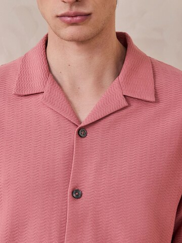 rozā Next Standarta piegriezums Krekls