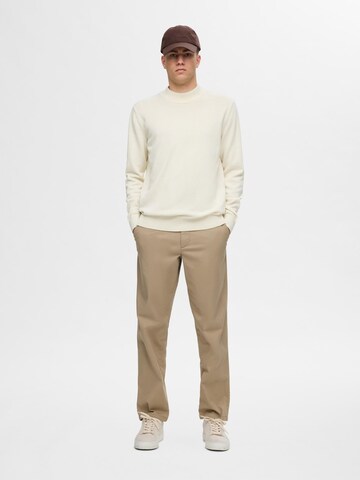 SELECTED Sweater in White