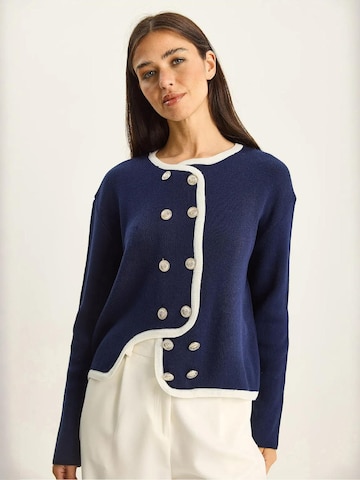 Cardigan Bianco Lucci en bleu