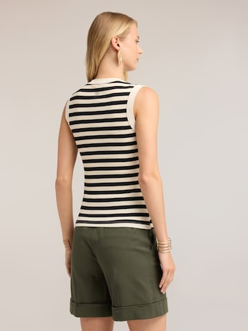 MOTIVI Top‌‌‌‌‌‌‌ in Beige