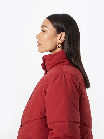 Veste mi-saison Warehouse en rouge