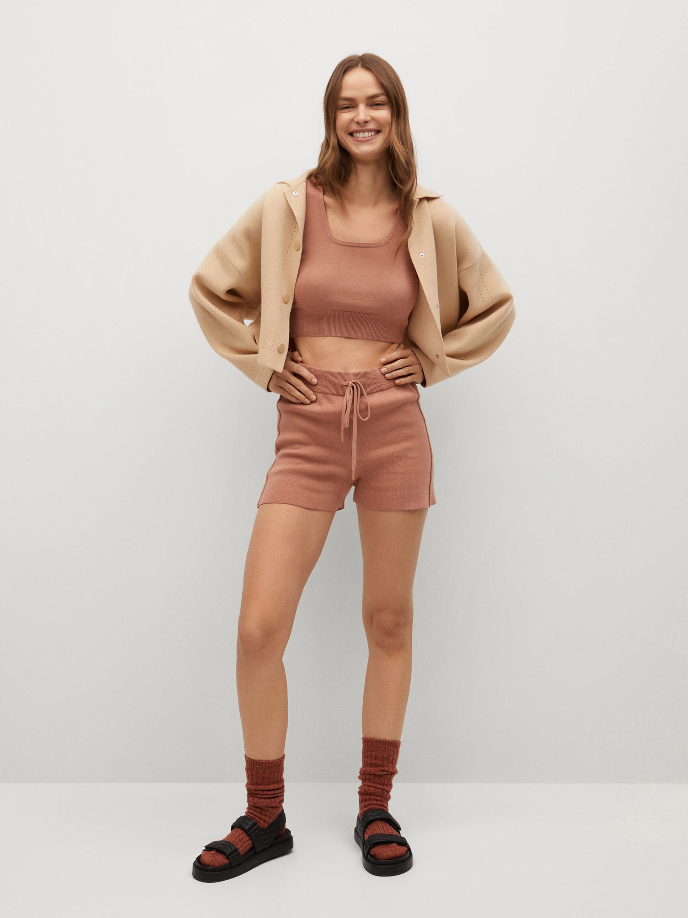 Frauen Hosen MANGO Shorts 'Lunera' in Hellbraun - VJ69458 Frauen Hosen MANGO Shorts 'Lunera' in Hellbraun - VJ69458
