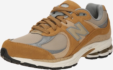Baskets basses '2002' new balance en orange : devant