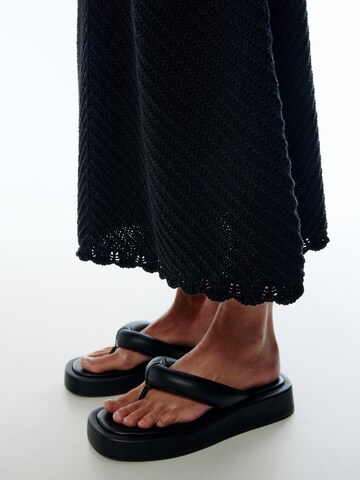 EDITED Knit dress 'Leila' in Black