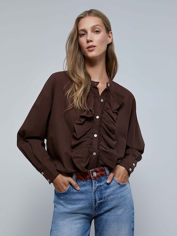 Scalpers Blouse 'Frill' in Brown: front