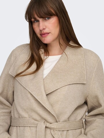 ONLY Carmakoma - Abrigo de entretiempo 'CARSedona' en beige