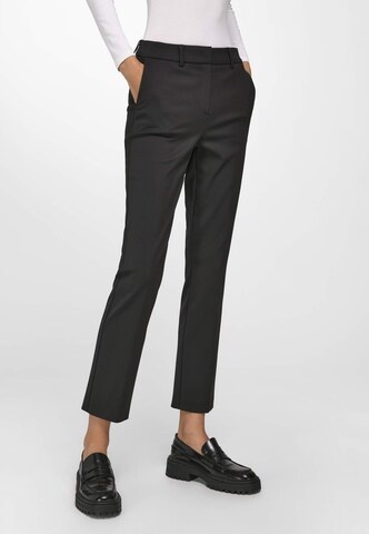 Coupe slim Pantalon St. Emile en noir : devant