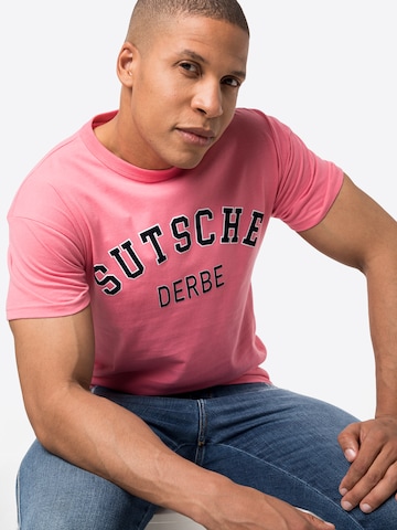 T-Shirt Derbe en rose