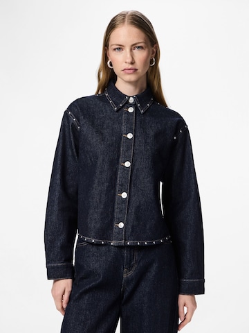 Camicia da donna 'PCKarla' di PIECES in blu: frontale