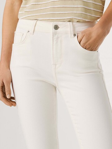 Coupe slim Jean 'Regent' Pepe Jeans en blanc