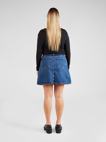 Trendyol Curve Rock in Blau
