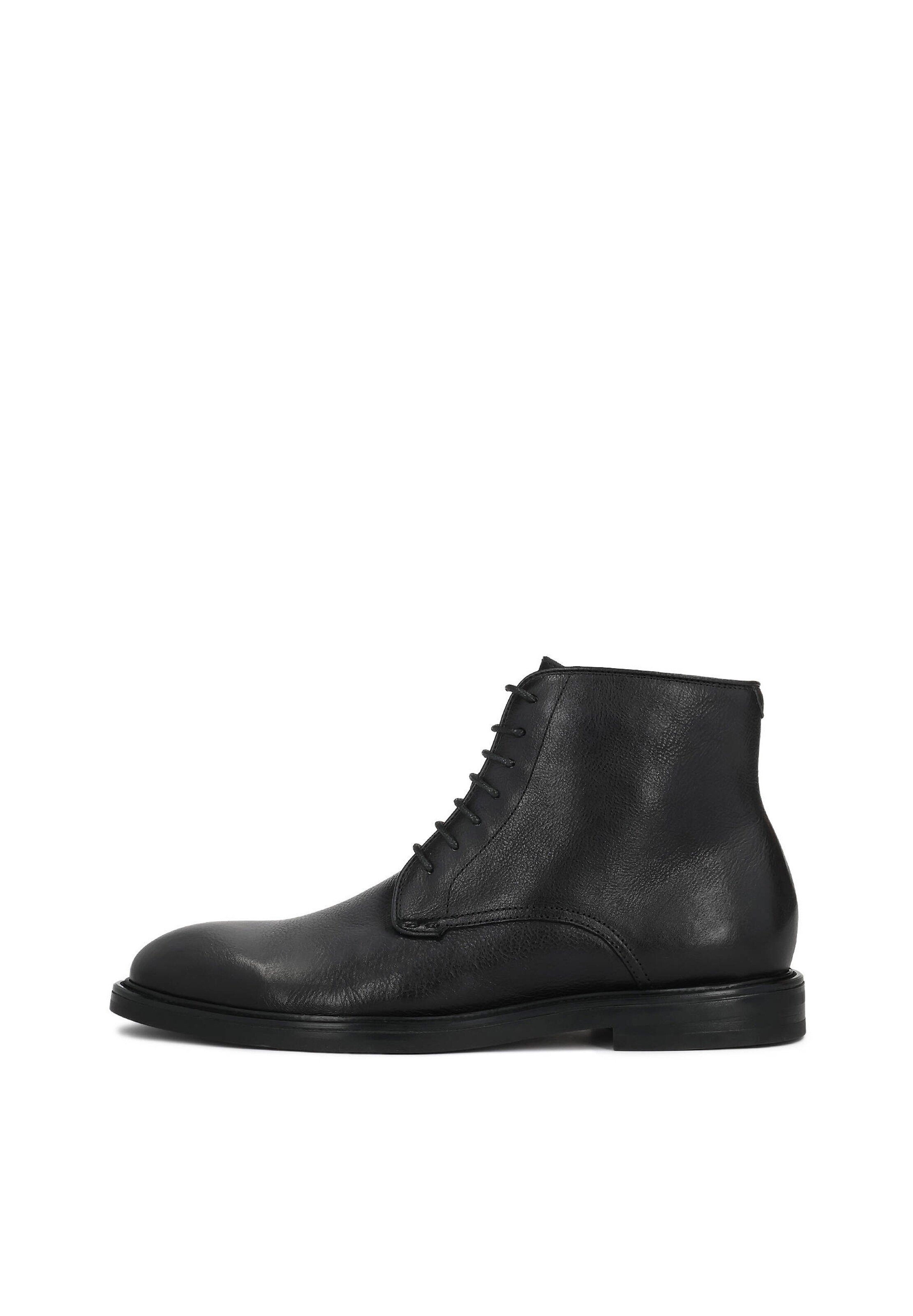 Boots stringati di Kazar in nero: frontale