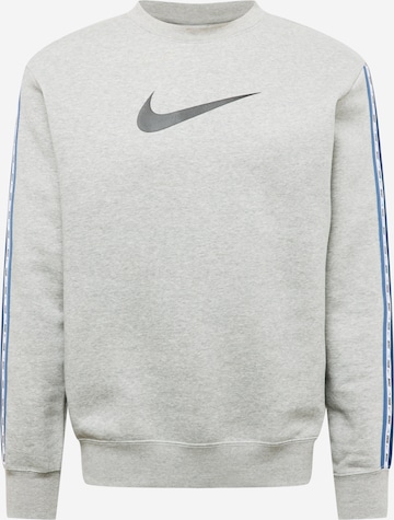 Nike Sportswear Sweatshirt in Grey: front