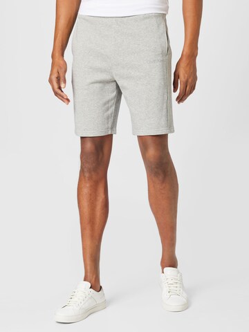 Regular Pantalon de sport Calvin Klein Sport en gris : devant