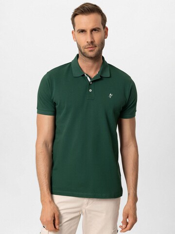 Jacey Quinn - Camisa em verde: frente