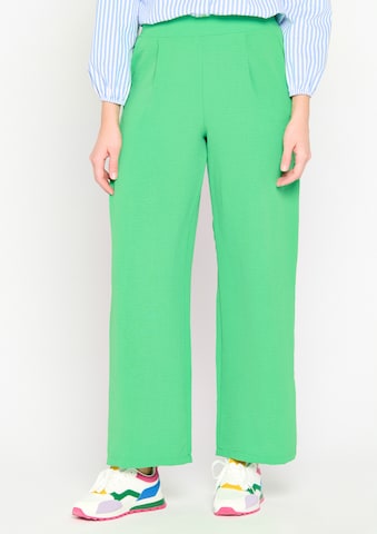 LolaLiza Loosefit Kalhoty – zelená: přední strana