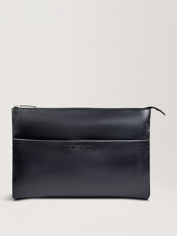 NEGOTIA Leather Laptoptas 'Notion 15.6 inch' in Zwart: voorkant