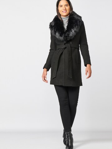 KOROSHI Between-seasons coat in Black