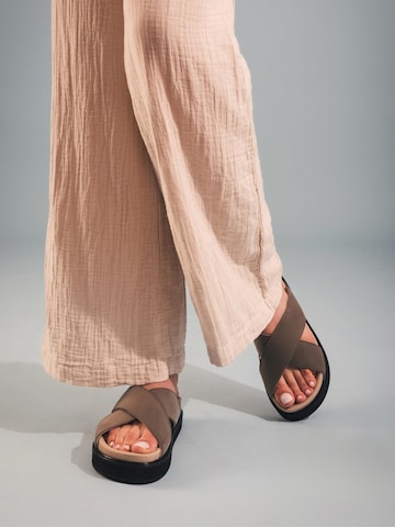 Sandales 'DAVU' nae Vegan Shoes en vert : devant