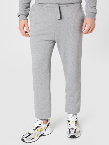 Resteröds Tapered Pants 'BAMBOO' in Grey: front