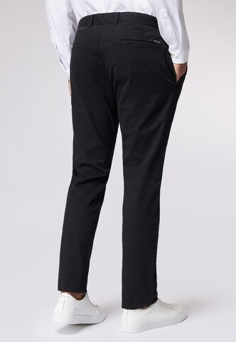 ROY ROBSON Slimfit Chinohose in Schwarz